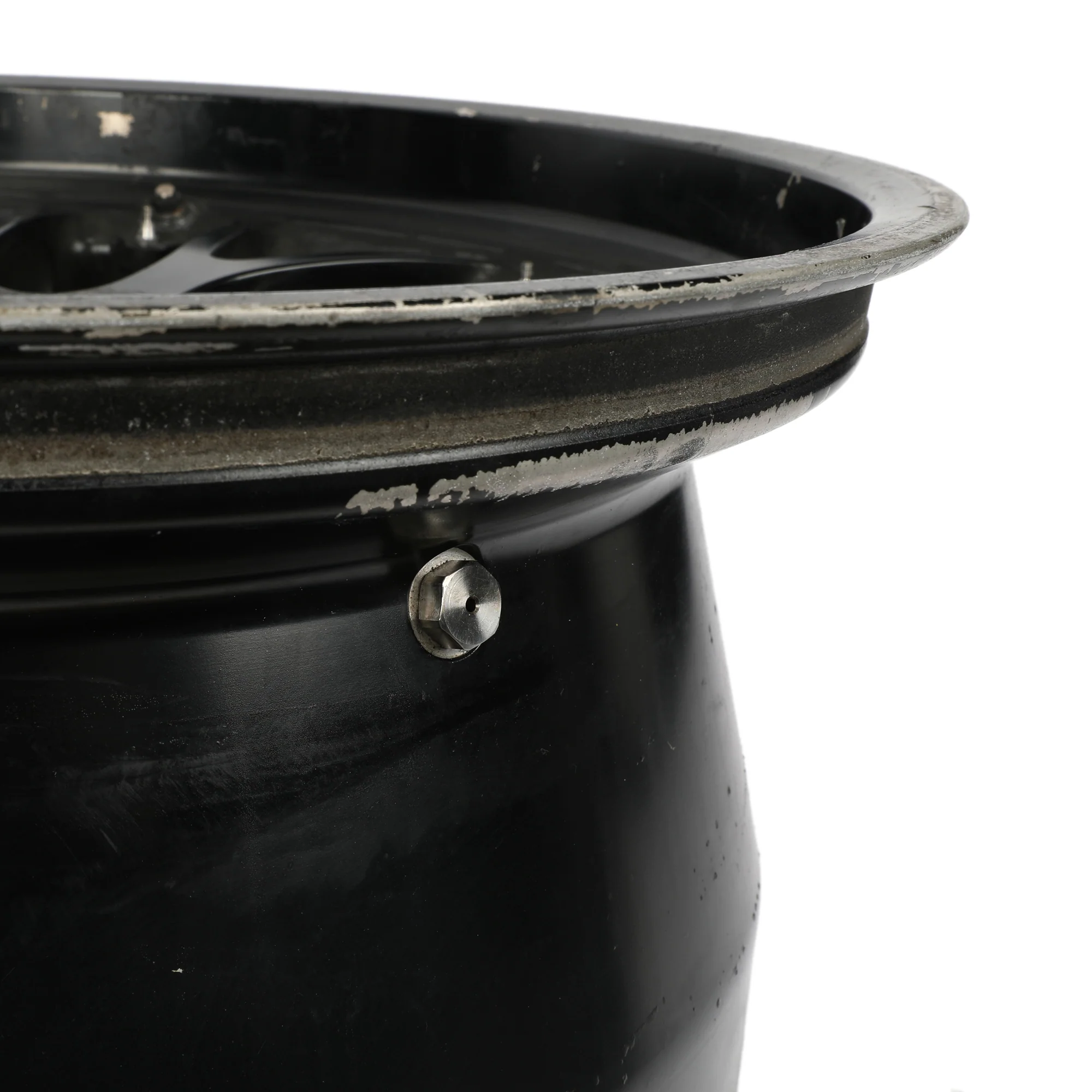The Silverstone Auction LOT 036 - Alex Albon Williams F1 Team 2025 Front Wheel Rim Table - Miami GP - Image 6