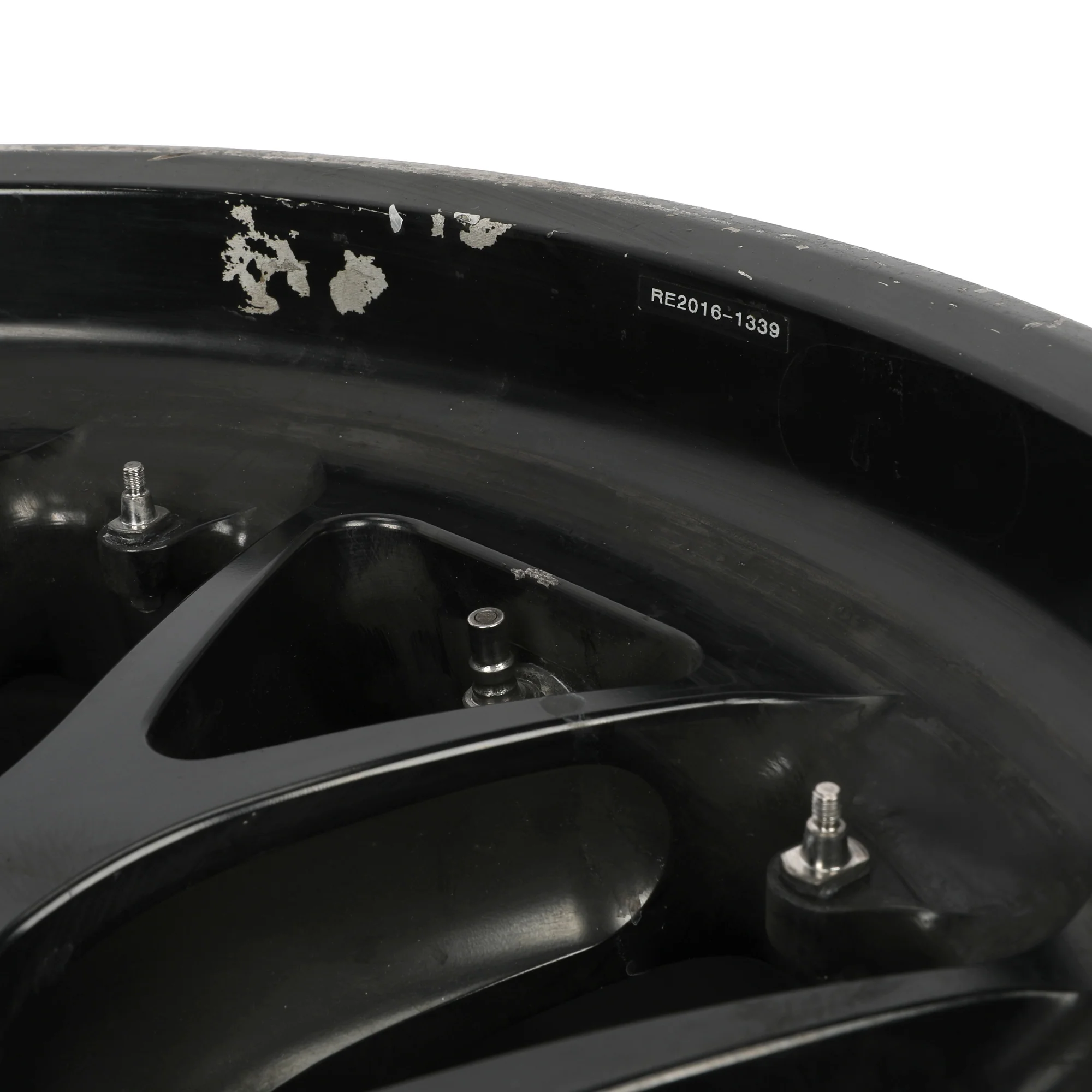 The Silverstone Auction LOT 036 - Alex Albon Williams F1 Team 2025 Front Wheel Rim Table - Miami GP - Image 7