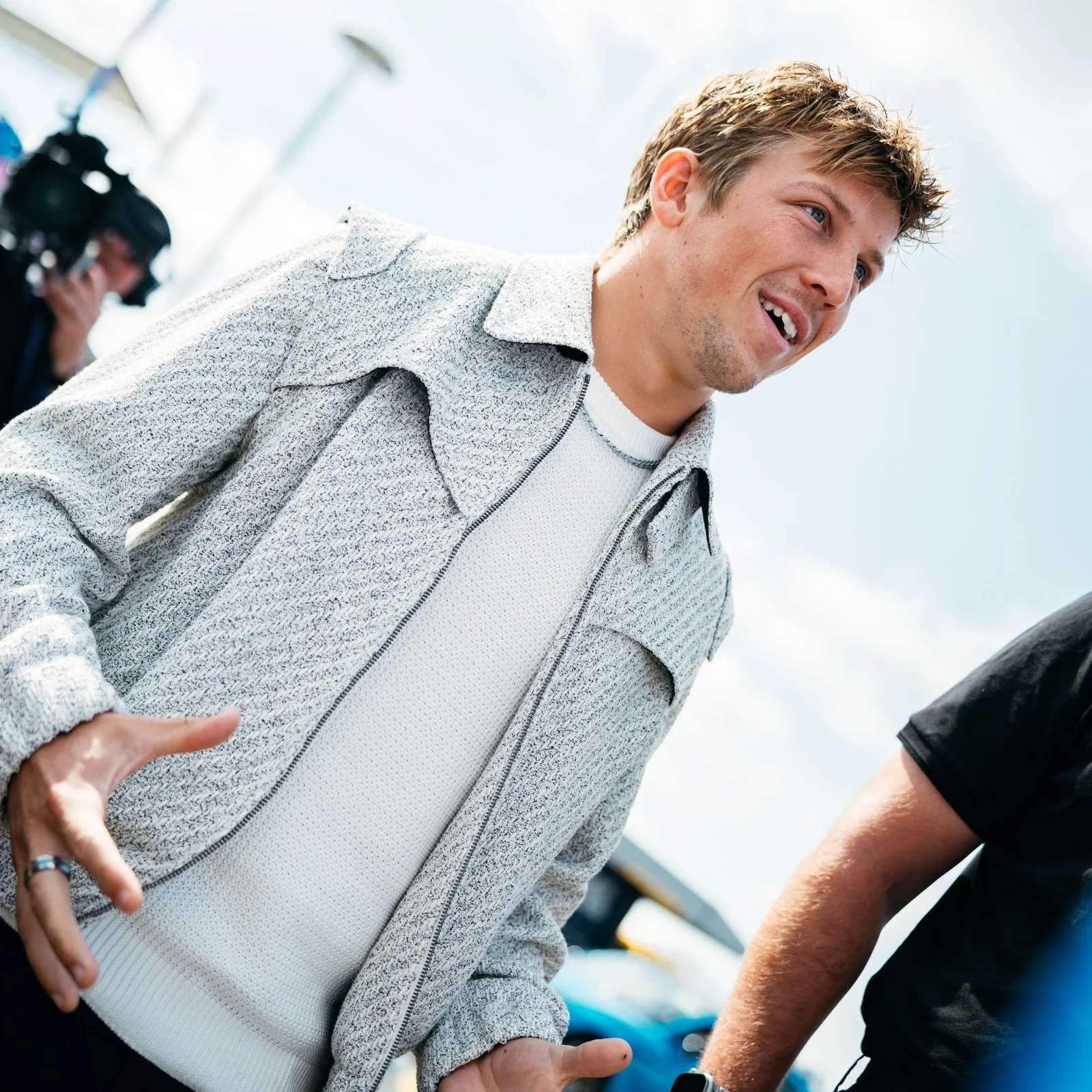 The Silverstone Auction LOT 023 - Liam Lawson Custom HUGO x VCARB Outfit by Oliver Kearney – Silverstone GP - Image 6