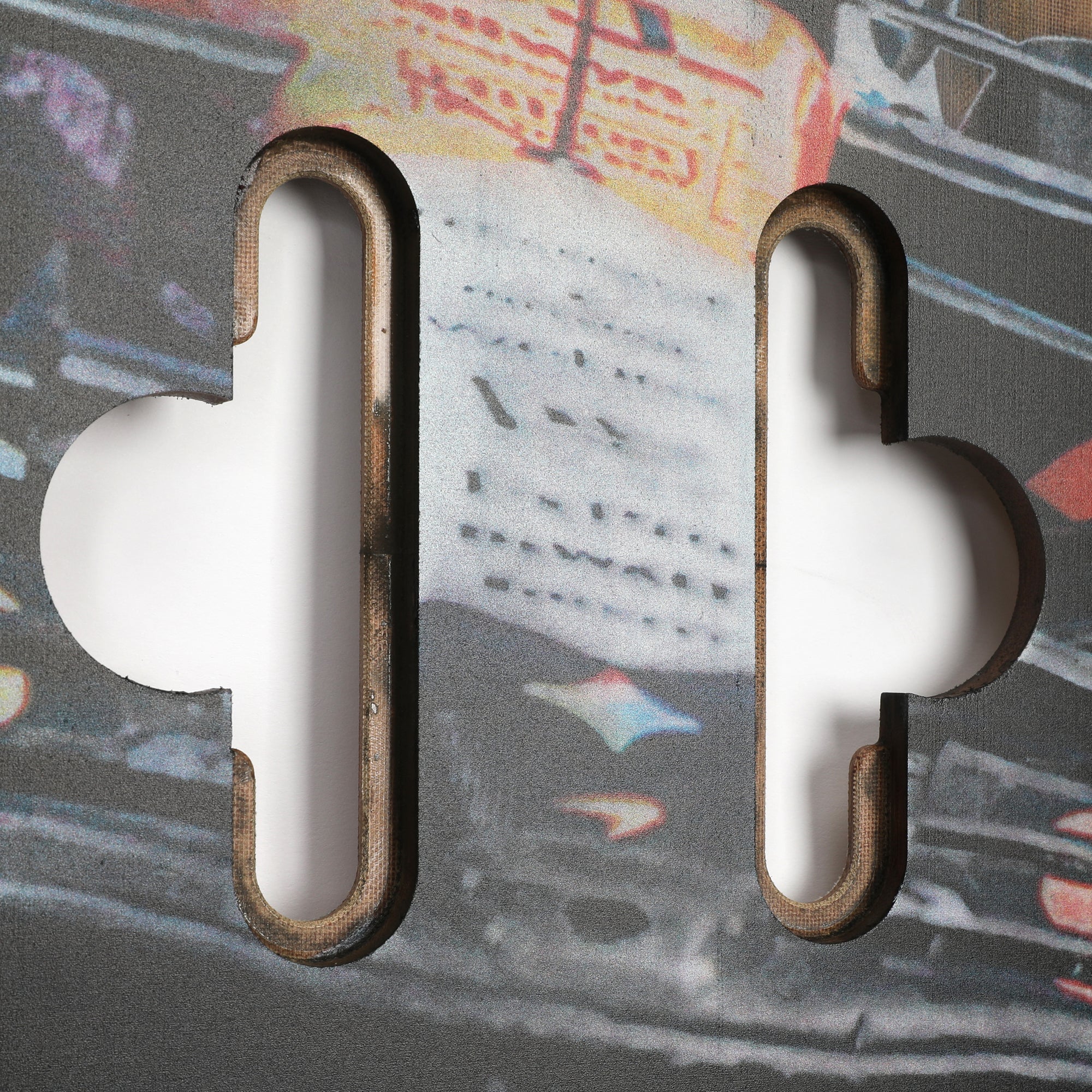Oscar Piastri 2025 McLaren F1 Team Grand Prix Used Front Skid Plank Wall Art - US GP - Image 4