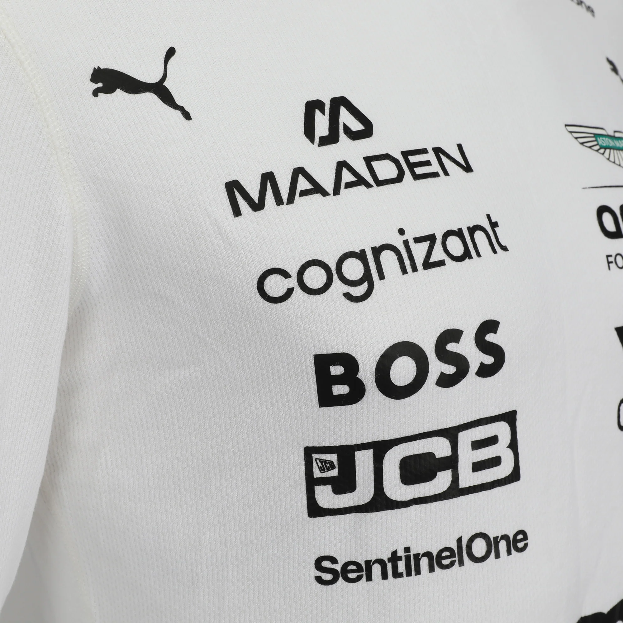 The Silverstone Auction LOT 030 - Fernando Alonso 2025 Aston Martin Aramco Formula One Team Nomex - Canadian GP - Image 4